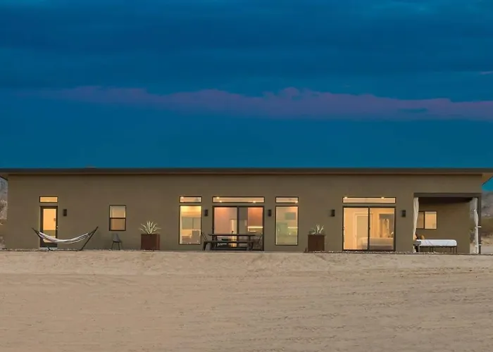 Estrella Perdida - Joshua Tree Off-Grid Soaking Tub
